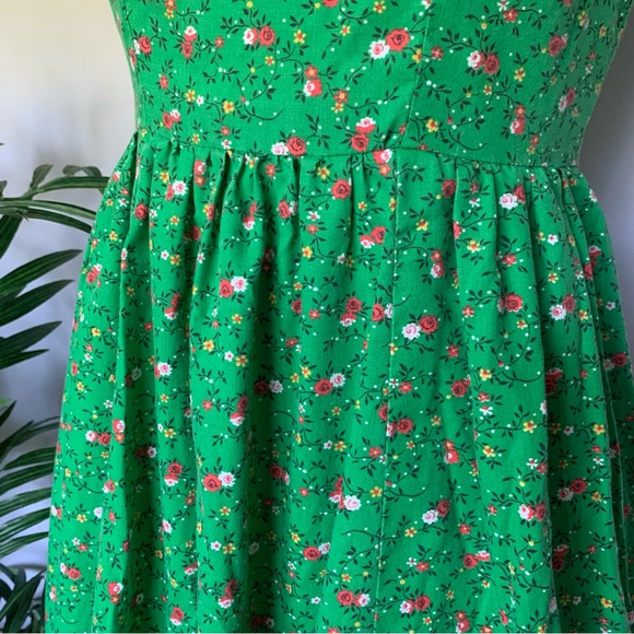 v i n t a g e :: Whimsical Handmade Floral Cottagecore Milkmaid Dress - Picture 5 of 16
